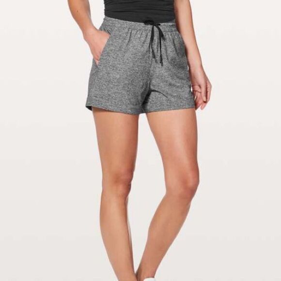 Lululemon 2.5” Spring Break Away Shorts Heathered Lux Multi Grey Size 4 - Picture 2 of 8